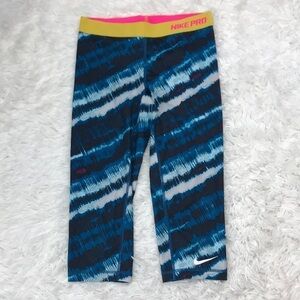 Nike Pro Capri Leggings